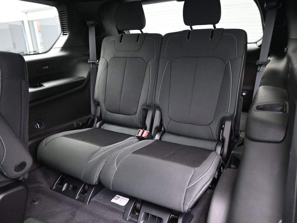 New 2025 Jeep Grand Cherokee L Laredo w/ Luxury Tech Group I image 27