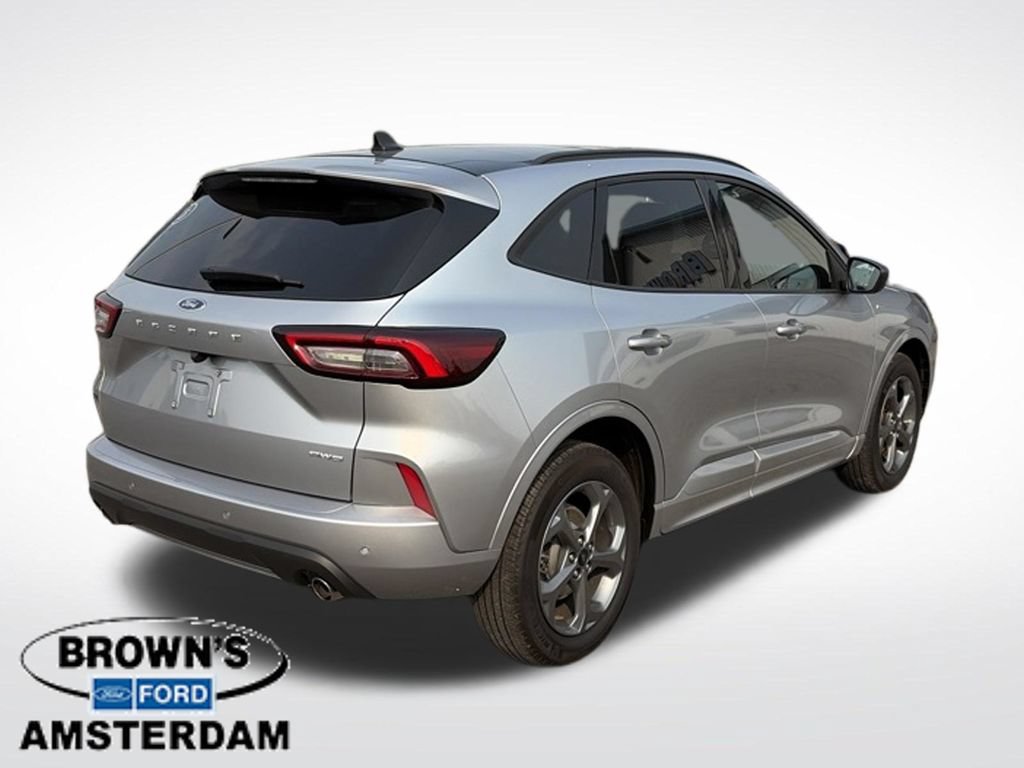 Used 2023 Ford Escape ST-Line w/ Tech Pack #1 AWD/4WD image 8