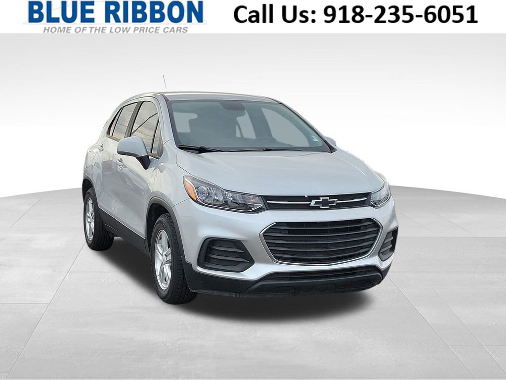 Used 2020 Chevrolet Trax LS w/ Tint and Cruise Package