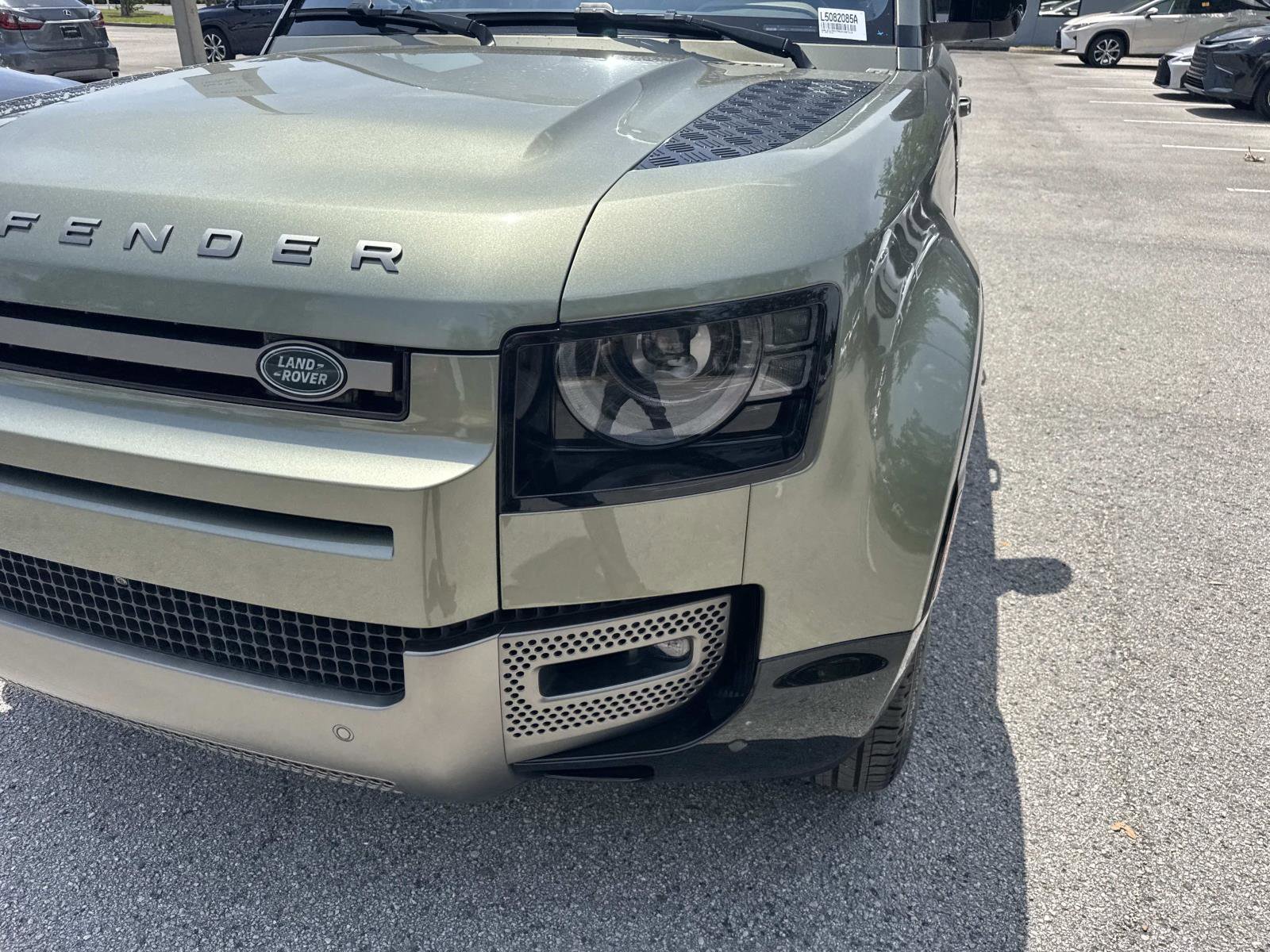 Used 2021 Land Rover Defender 110 X-Dynamic HSE AWD/4WD image 9
