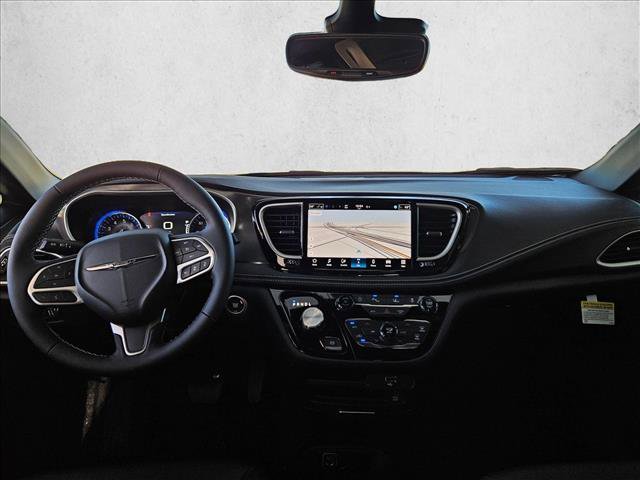 New 2026 Chrysler Pacifica Select FWD image 15