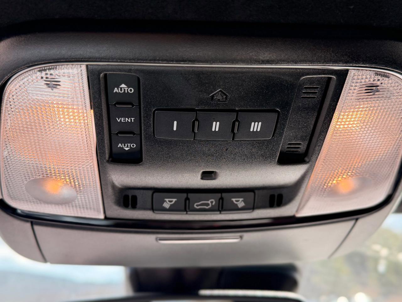 Used 2024 Dodge Durango Citadel image 24