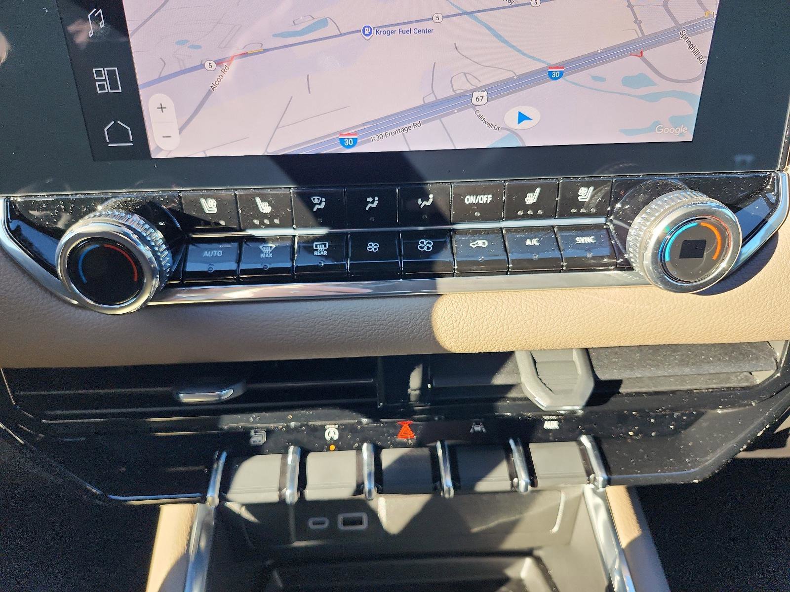 New 2026 GMC Canyon Denali image 13