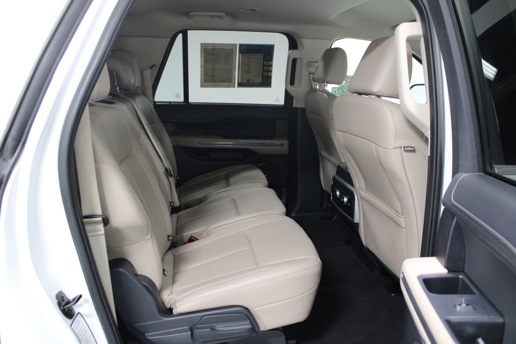 Used 2024 Ford Expedition Max XLT image 35
