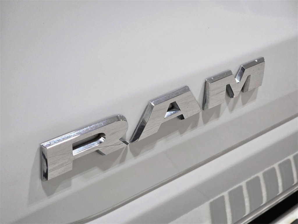 Used 2021 RAM 1500 Lone Star image 7