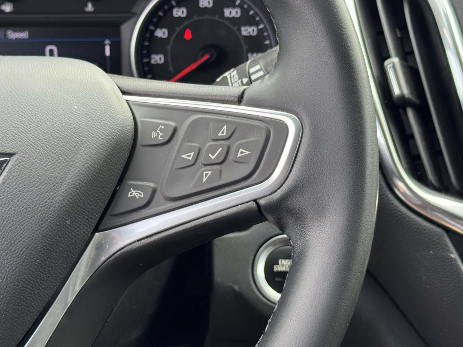 Used 2023 Chevrolet Equinox LT FWD image 8