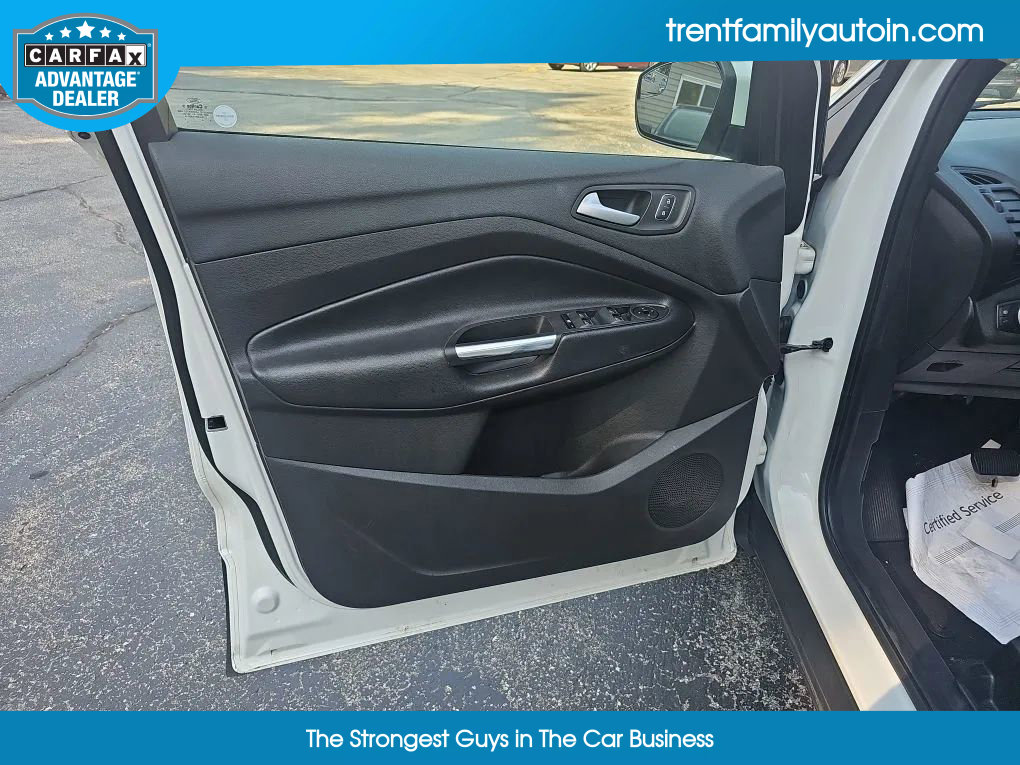 Used 2019 Ford Escape SEL image 25
