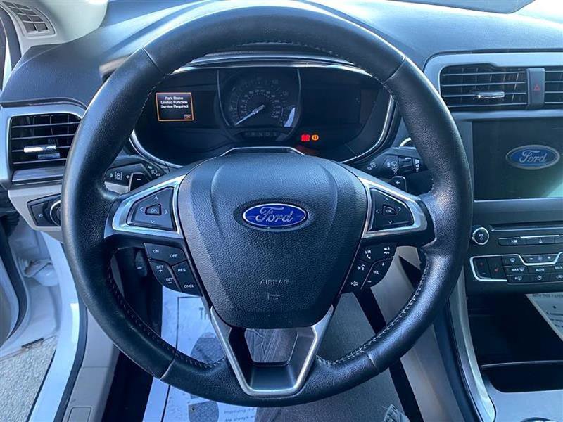 Used 2022 Ford Escape SEL AWD/4WD image 10