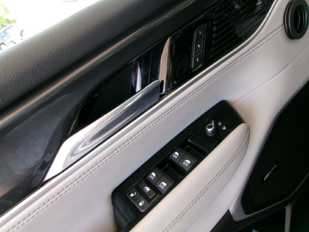 Used 2022 Jeep Wagoneer Series I w/ Convenience Group I AWD/4WD image 7