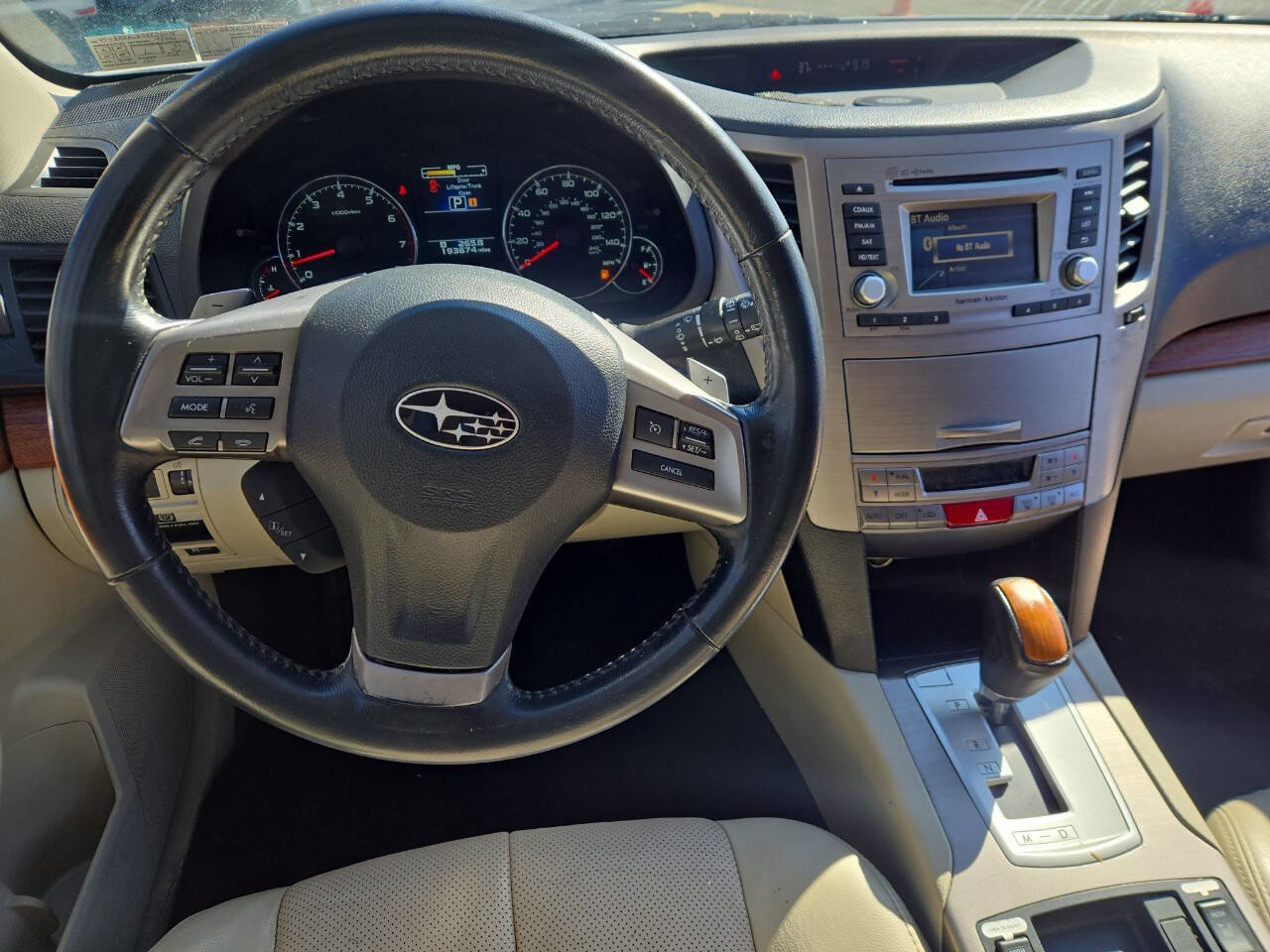 Used 2013 Subaru Outback 2.5i Limited AWD/4WD image 25