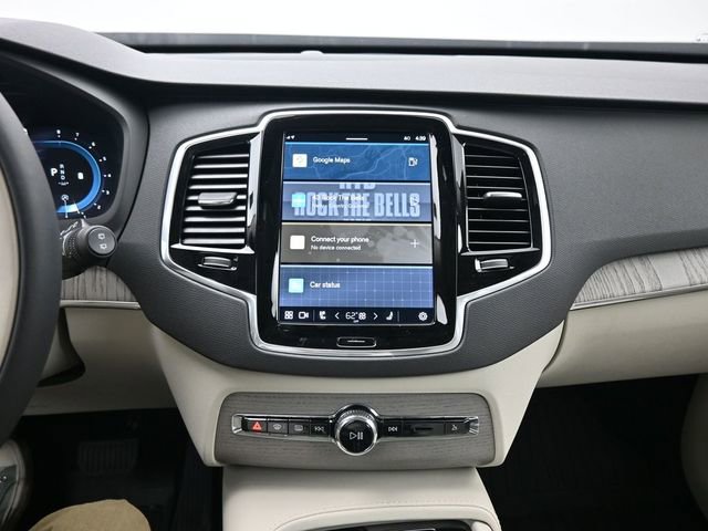 Used 2025 Volvo XC90 B6 Plus w/ Protection Package Premier image 12