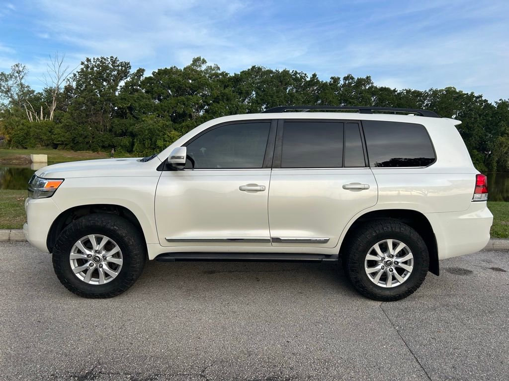 Used 2019 Toyota Land Cruiser AWD/4WD image 3