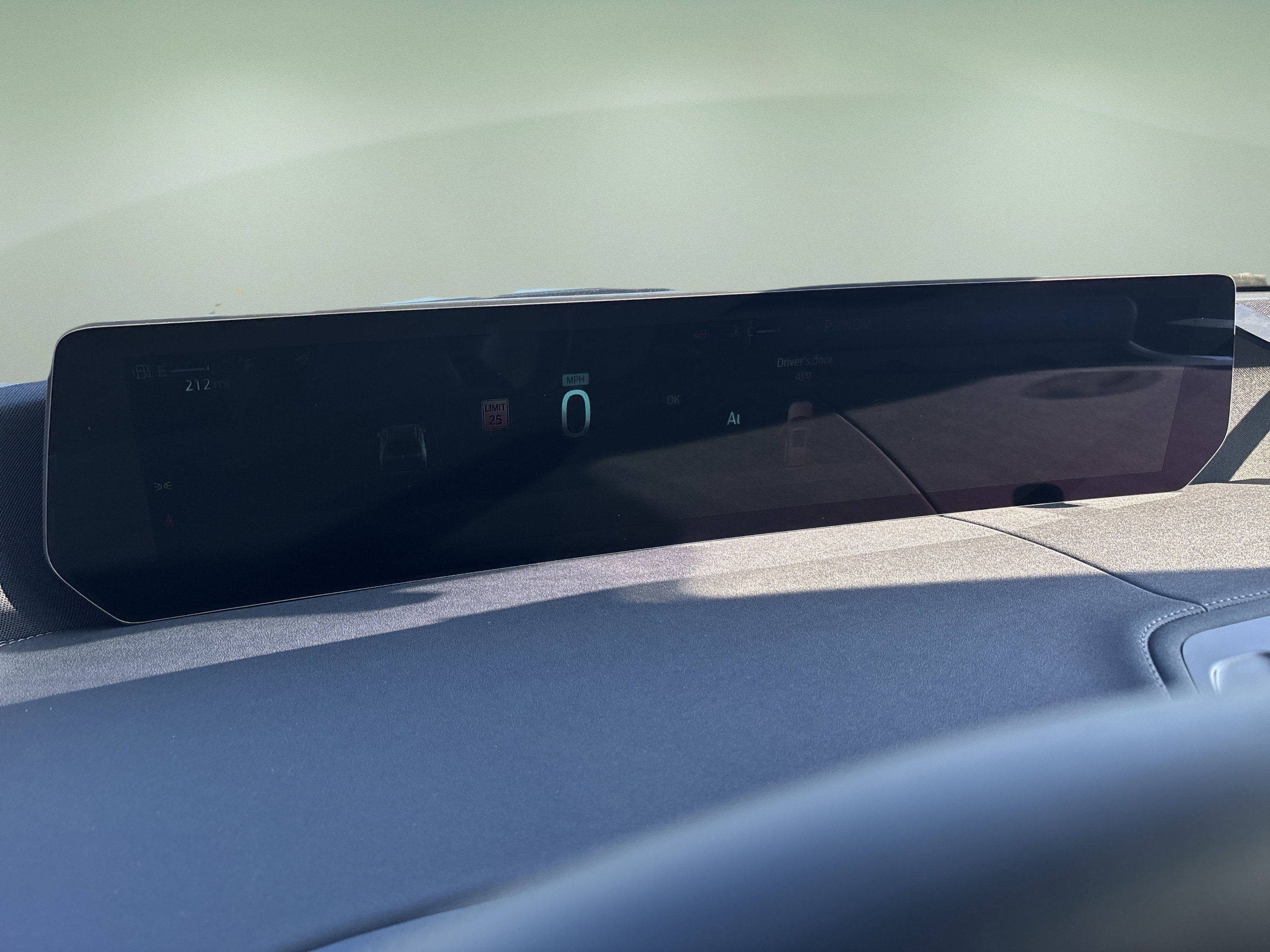 New 2025 Ford Expedition Platinum image 3