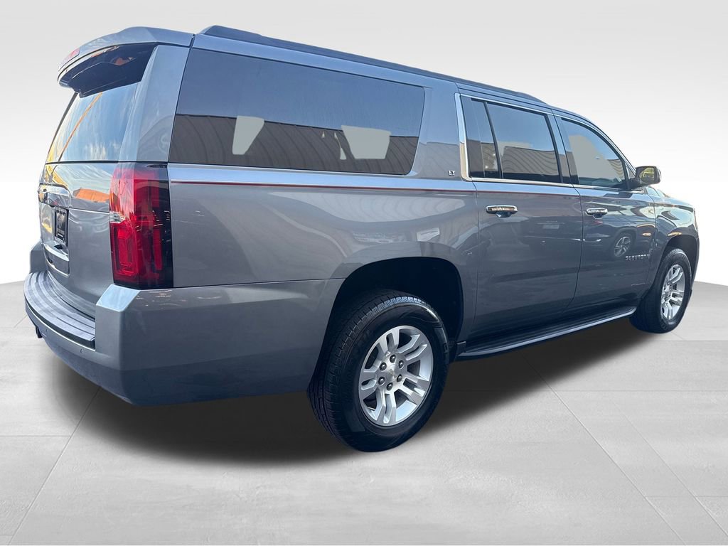 Used 2019 Chevrolet Suburban LT image 5