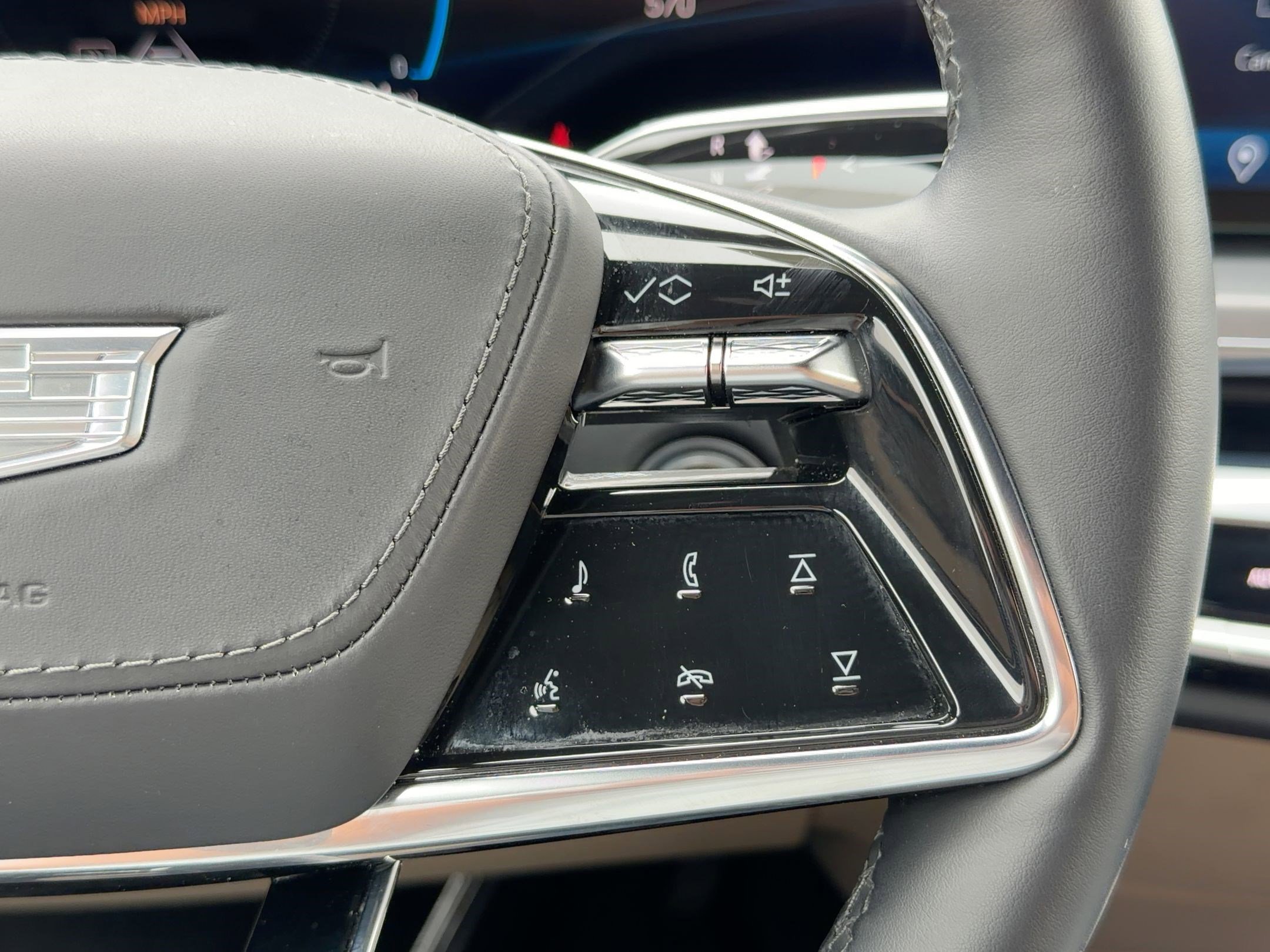 Certified 2024 Cadillac Lyriq Sport w/ Nappa Leather Package image 22