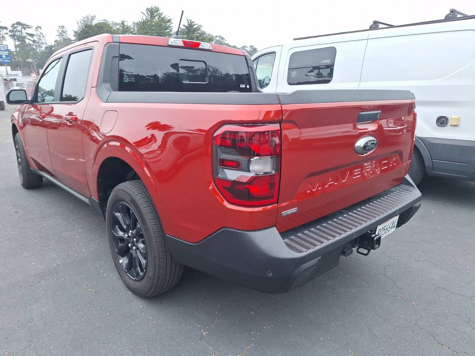 Used 2024 Ford Maverick Lariat w/ Black Appearance Package FWD image 13