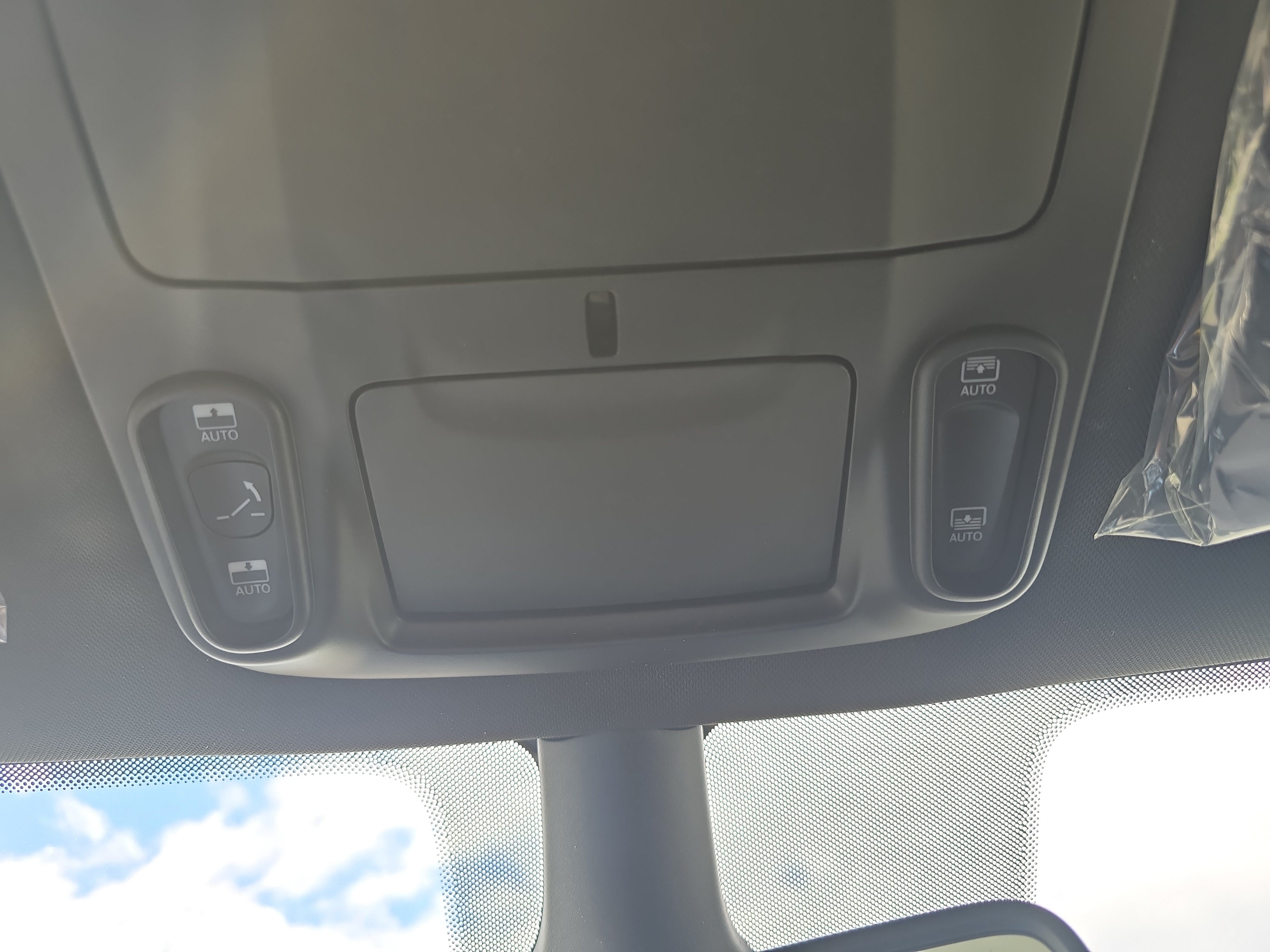 New 2026 Chrysler Pacifica Select image 33