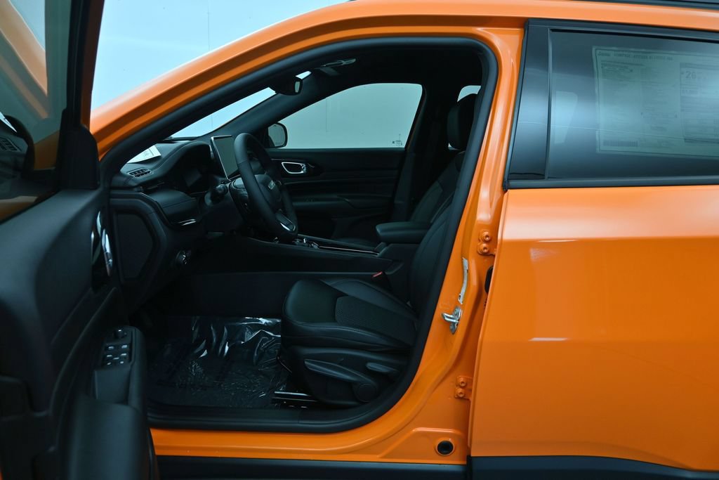 New 2026 Jeep Compass Latitude AWD/4WD image 20