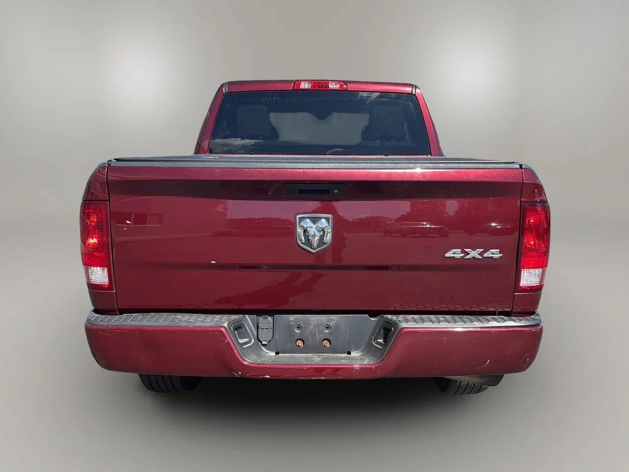 Used 2018 RAM 1500 Express w/ Express Value Package AWD/4WD image 4