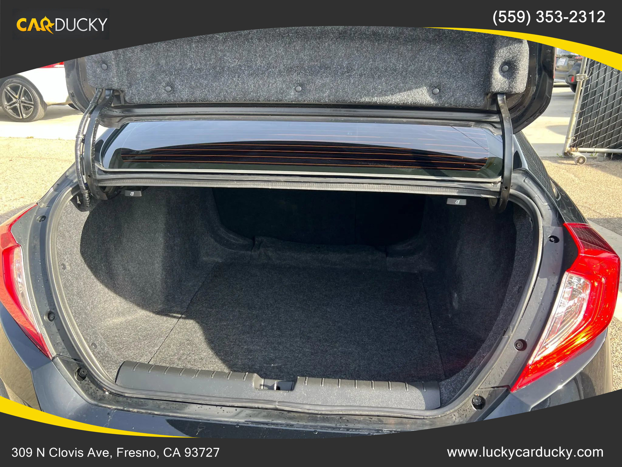 Used 2020 Honda Civic EX image 25