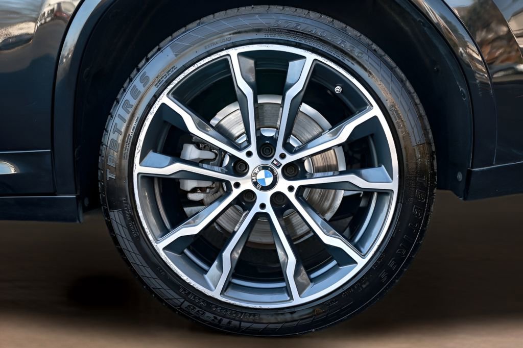 Used 2022 BMW X4 xDrive30i w/ M Sport Package 2 image 37