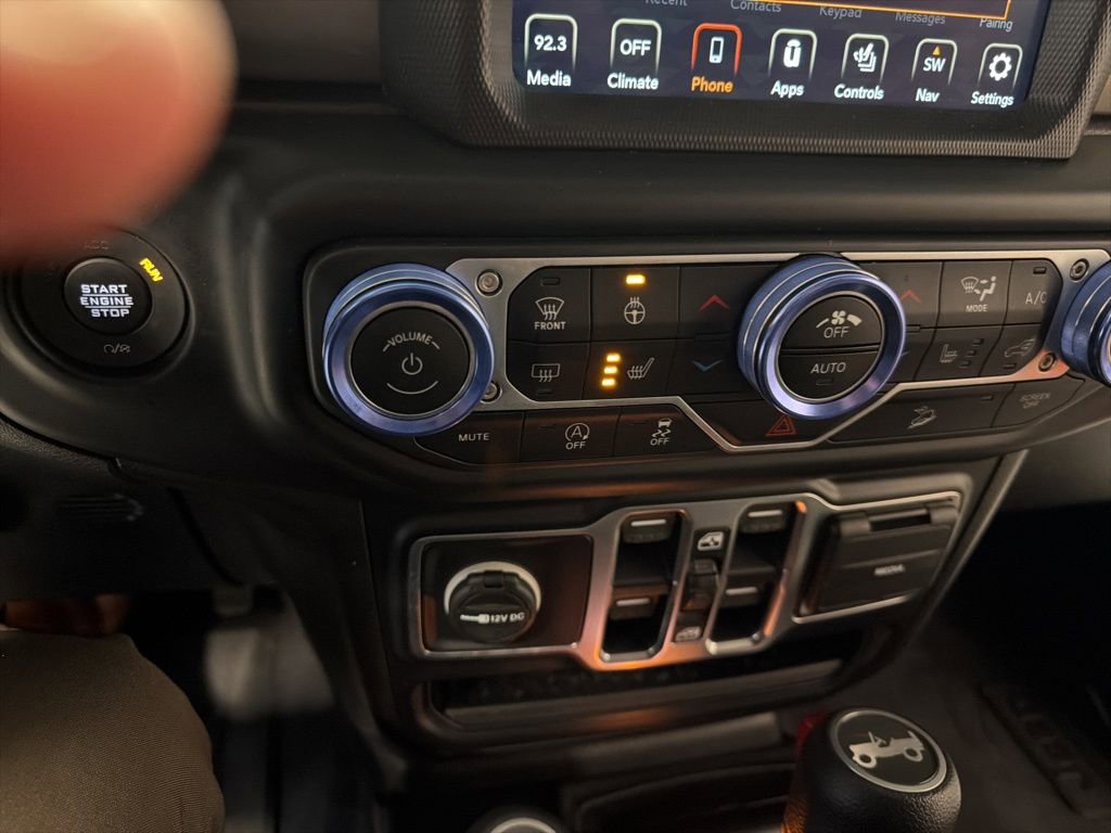 Used 2020 Jeep Wrangler Unlimited Sahara image 52