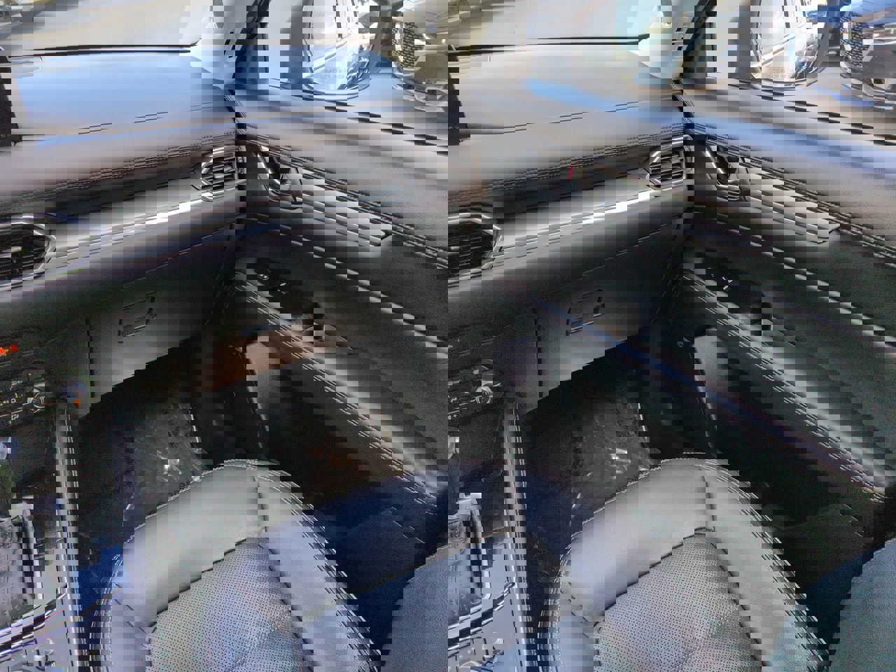 Used 2024 MAZDA CX-5 AWD 2.5 S w/ Premium Package image 17