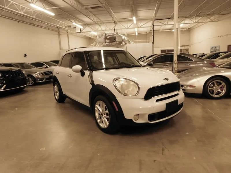 Used 2012 MINI Cooper Countryman S image 3