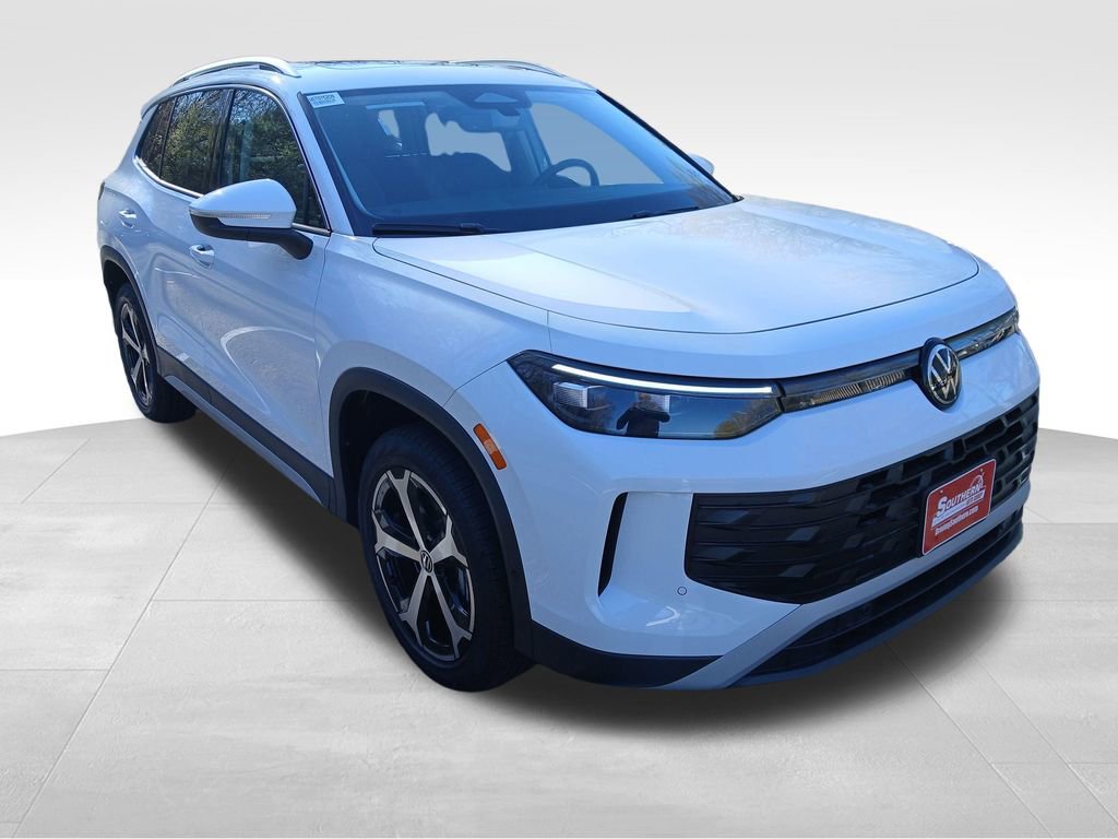New 2026 Volkswagen Tiguan SE image 7