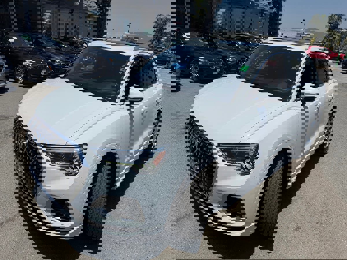 Used 2019 Audi Q3 2.0T Premium Plus w/ Premium Plus Package image 5