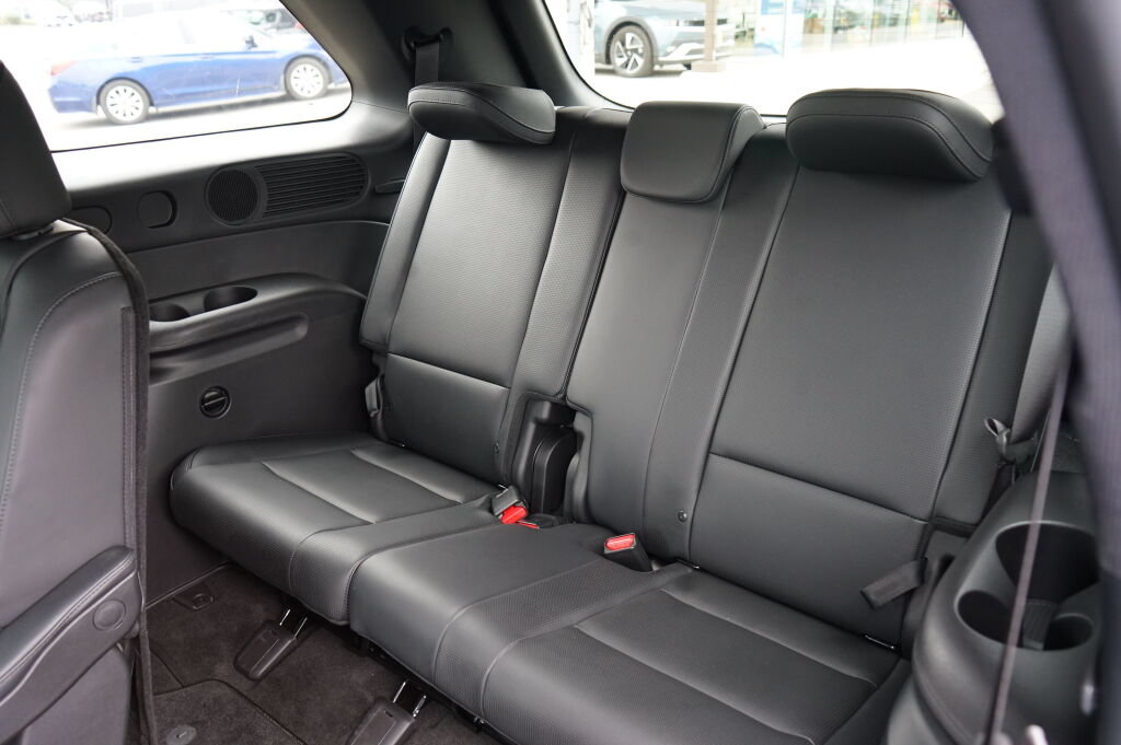 Certified 2026 Hyundai Palisade XRT Pro AWD/4WD image 26