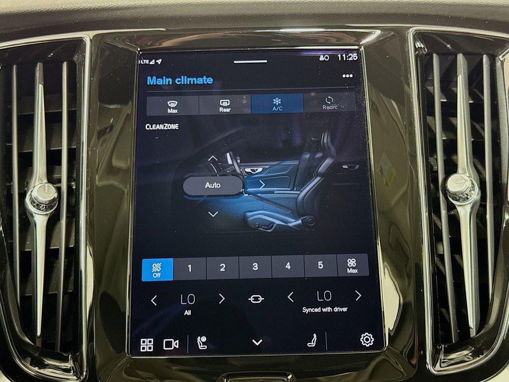 Certified 2023 Volvo S60 B5 Core w/ Climate Package image 16