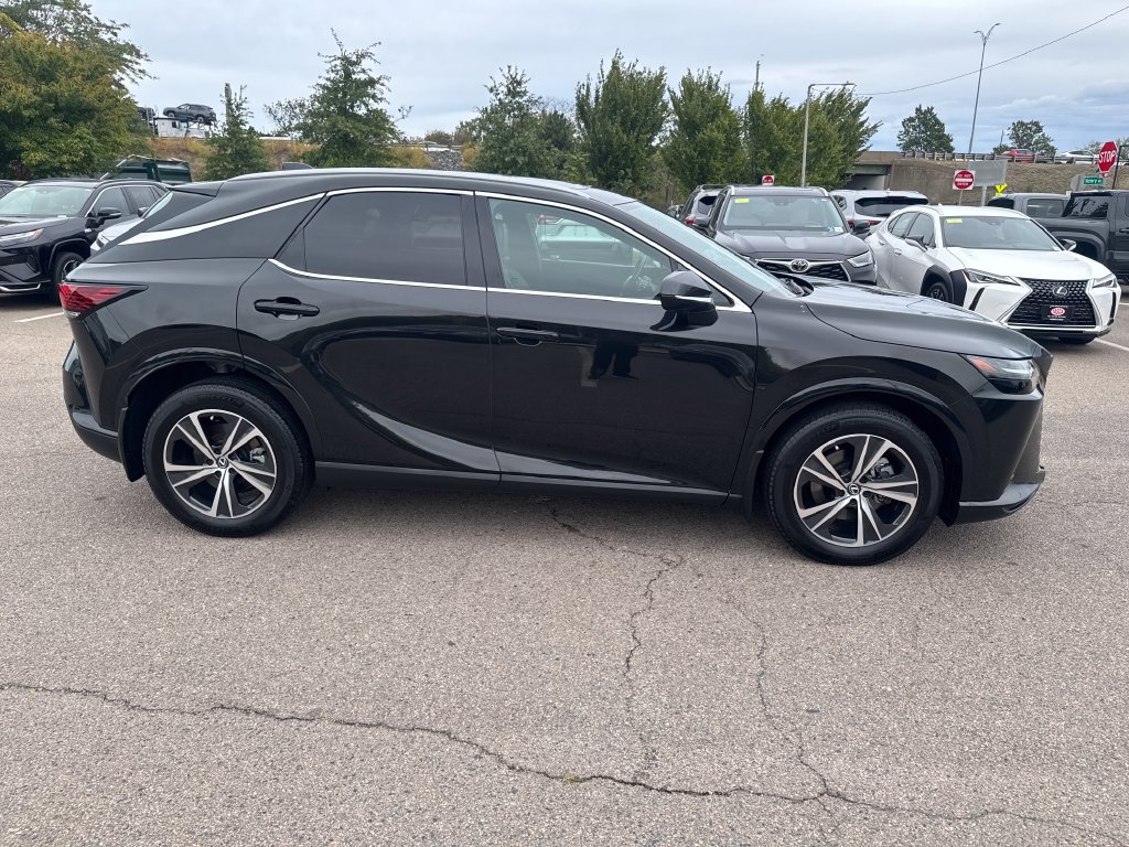 Used 2024 Lexus RX 350 Premium w/ Cold Area Package AWD/4WD image 10