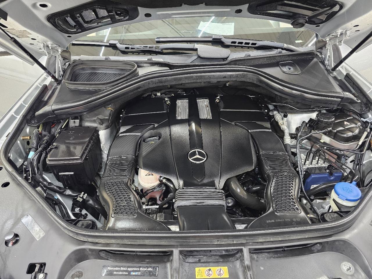 Used 2018 Mercedes-Benz GLS 450 4MATIC w/ Premium Package image 43