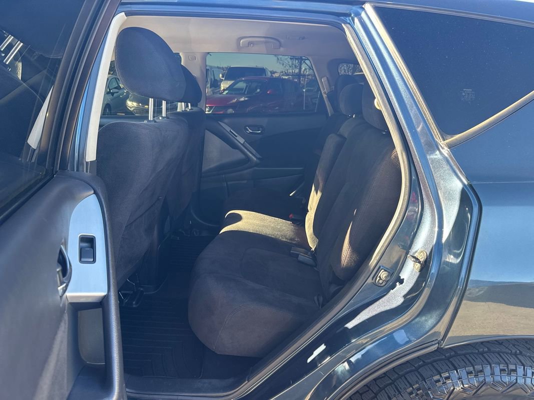 Used 2013 Nissan Murano S image 10