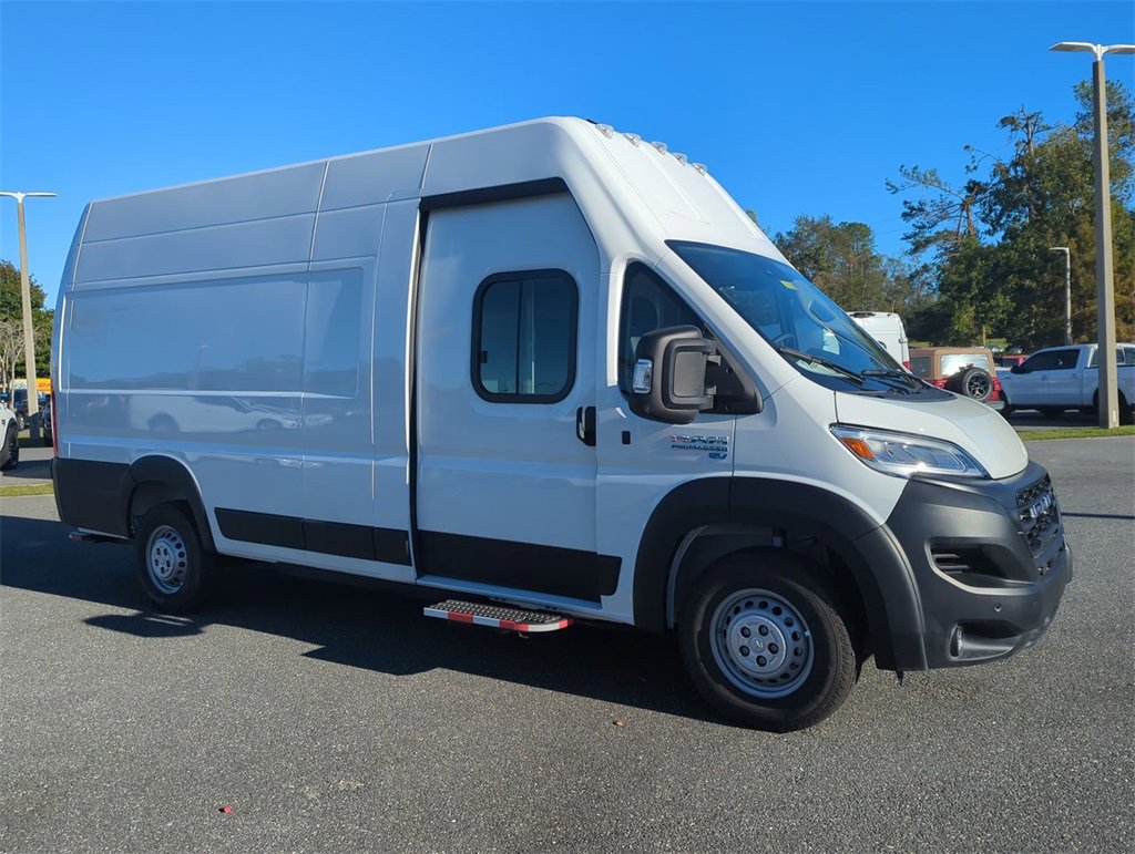 New 2024 RAM ProMaster 3500 w/ Delivery Van Package
