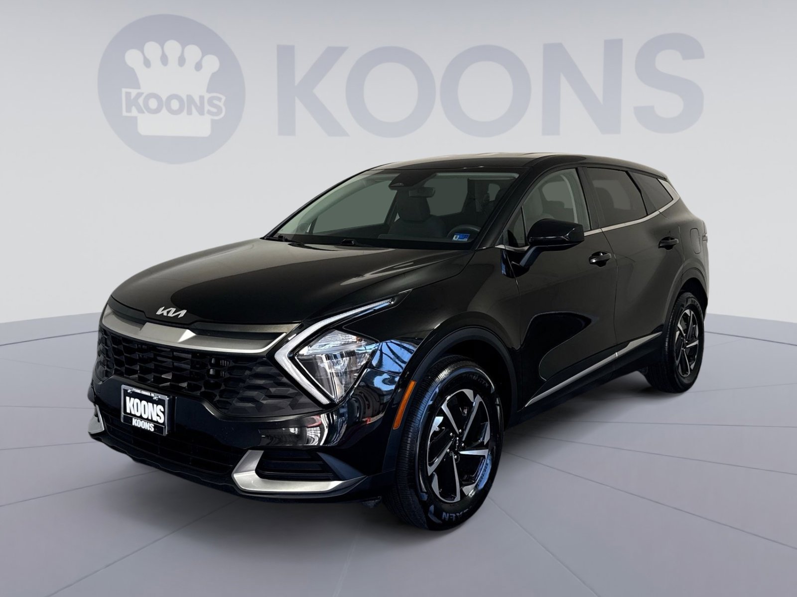 Used 2023 Kia Sportage LX AWD/4WD image 1