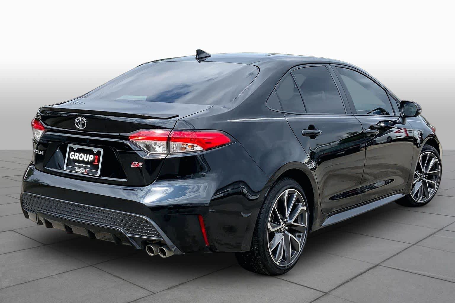 Used 2020 Toyota Corolla SE FWD image 13