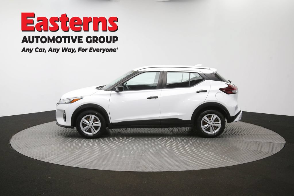 Used 2022 Nissan Kicks S FWD image 58