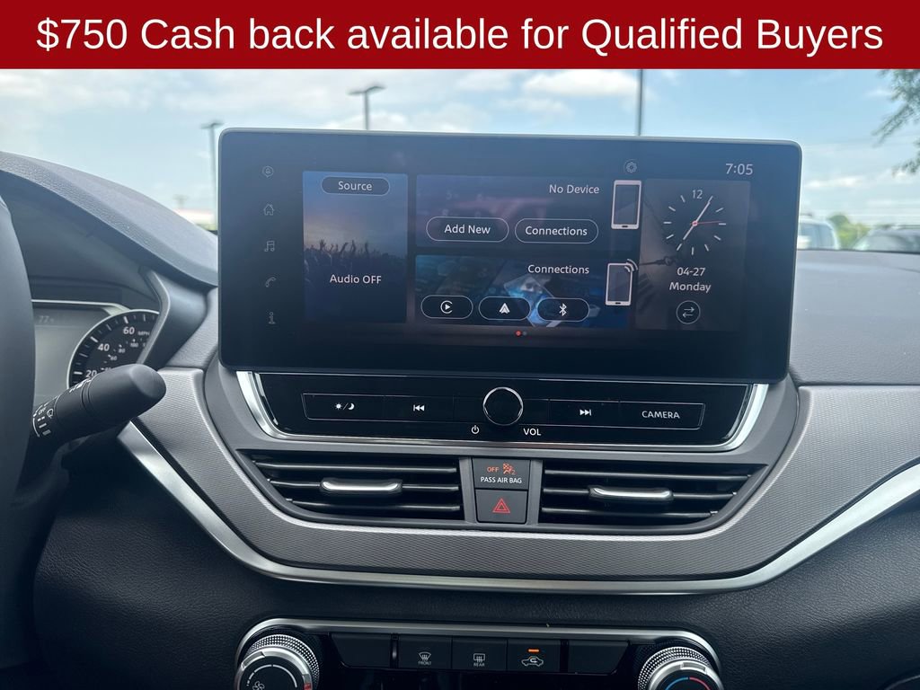 New 2026 Nissan Altima 2.5 SR FWD image 18