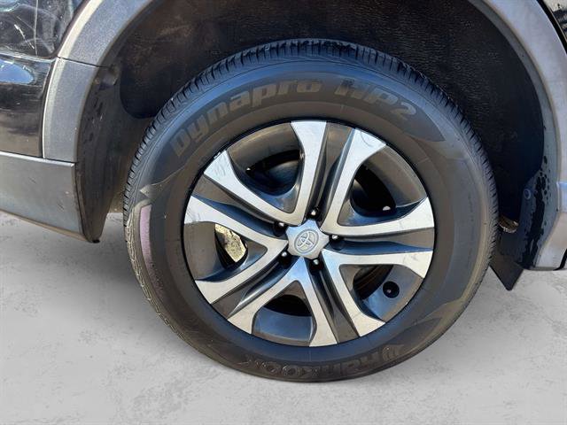 Used 2016 Toyota RAV4 LE image 26