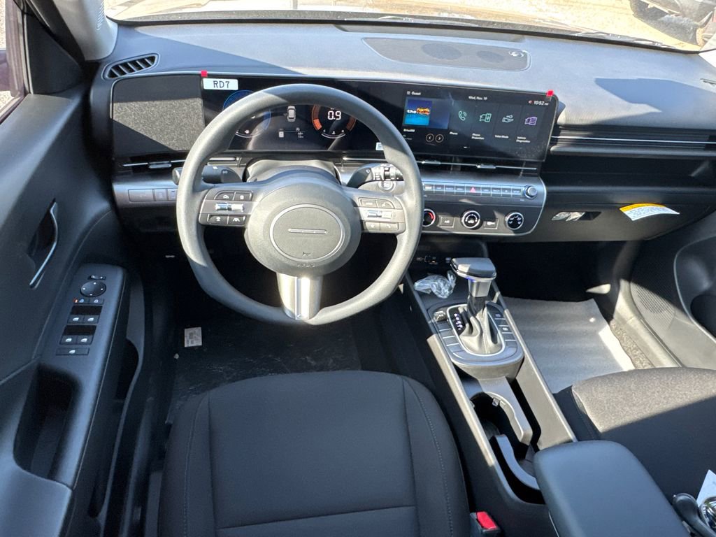 New 2026 Hyundai Kona SE image 13