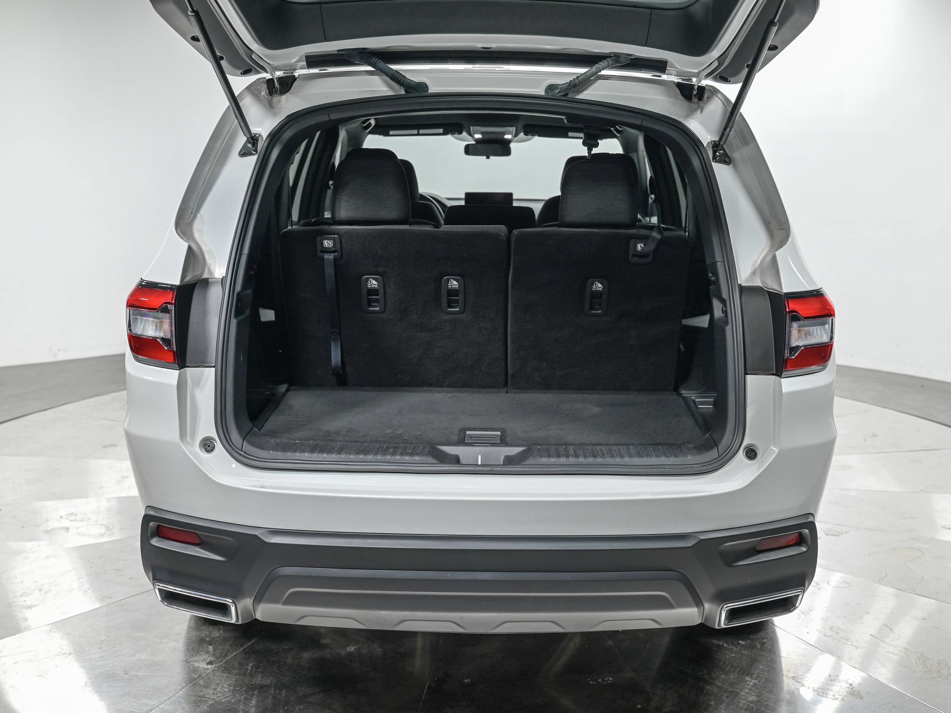 Used 2023 Honda Pilot Sport image 6