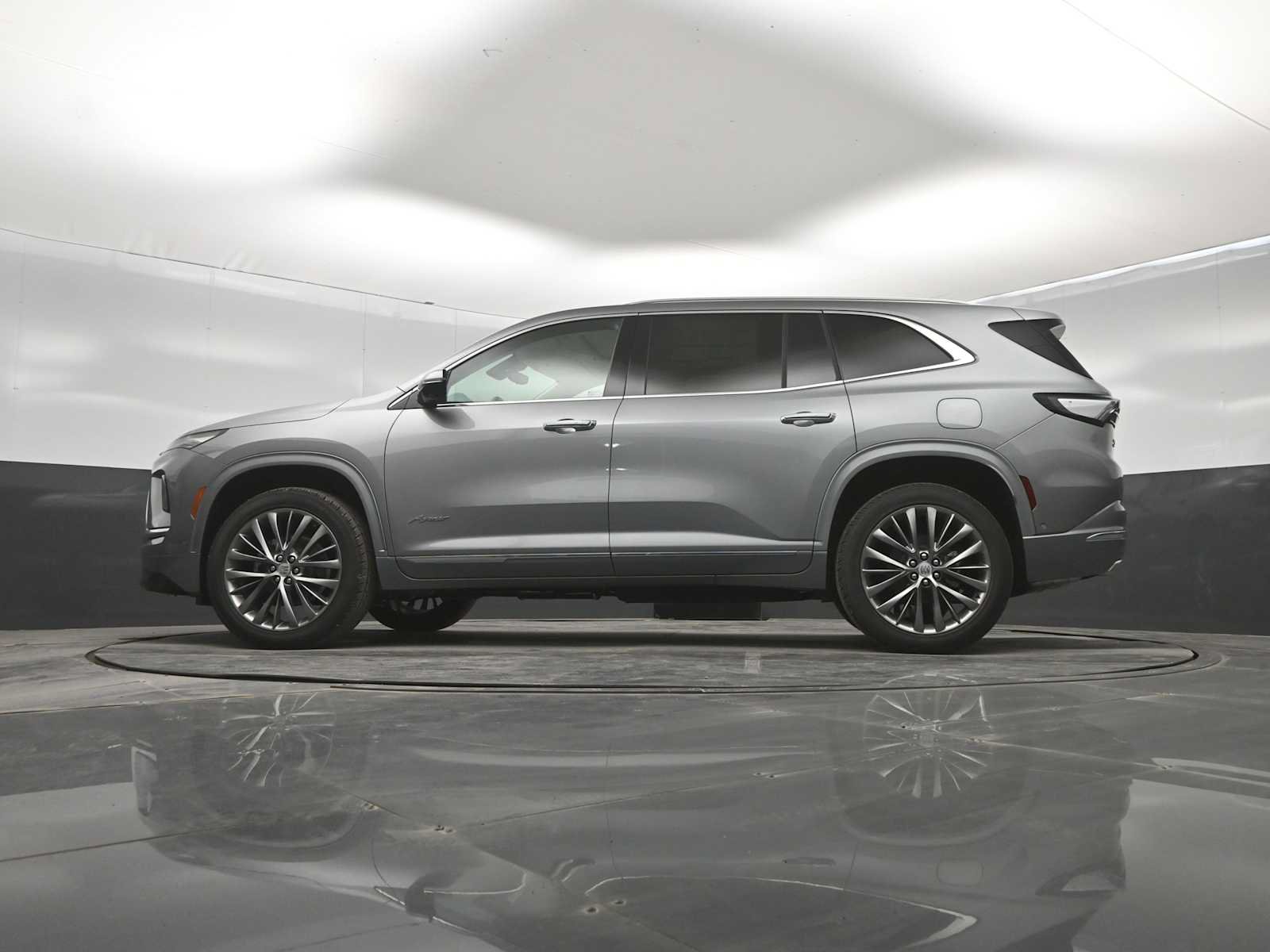 New 2026 Buick Enclave Avenir w/ Super Cruise Package AWD/4WD image 34