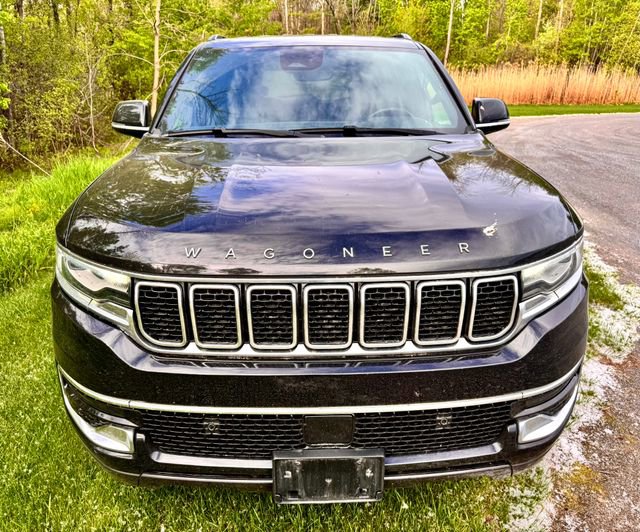 Used 2022 Jeep Wagoneer Series I AWD/4WD image 7