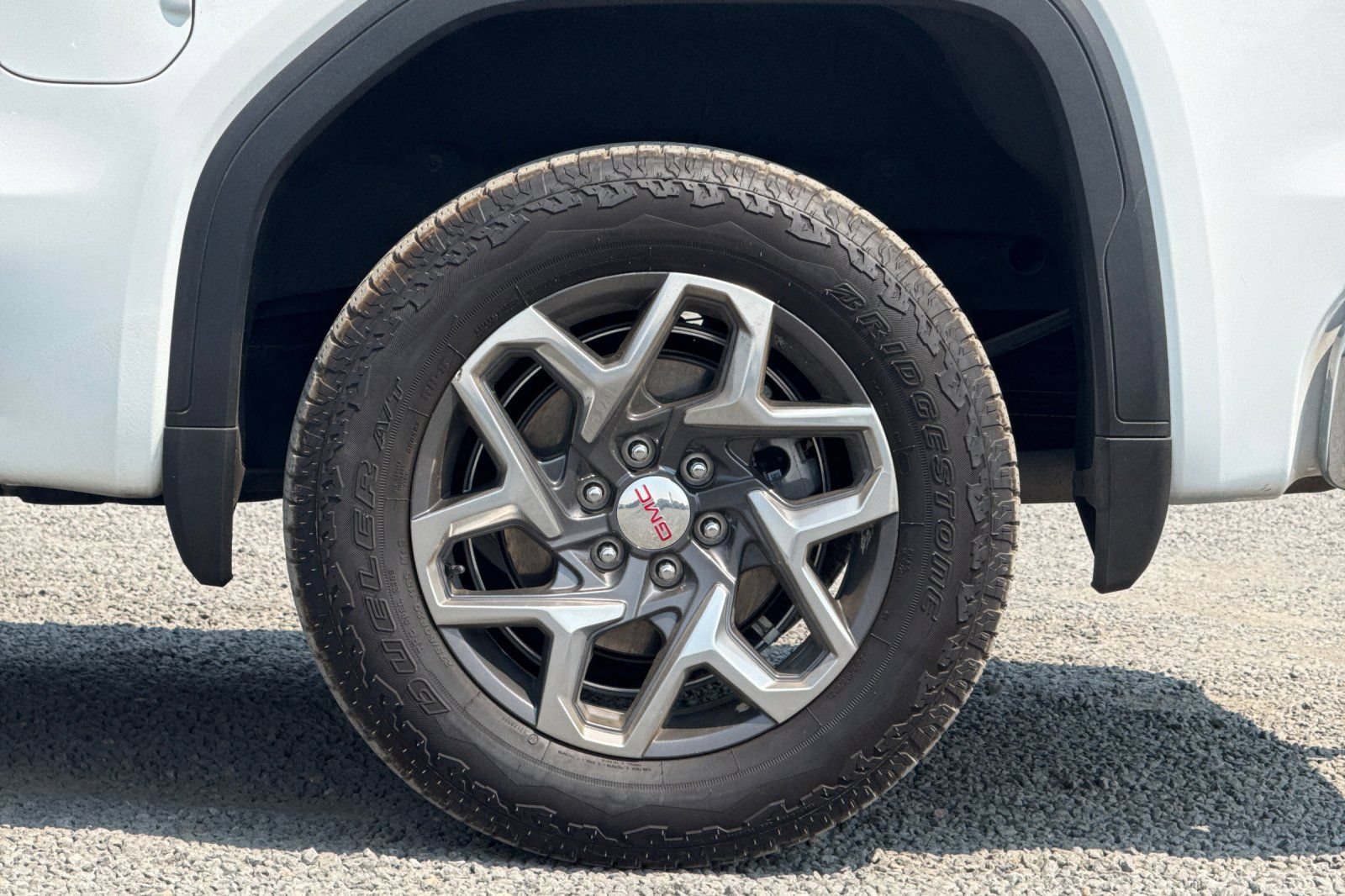 Used 2024 GMC Sierra 1500 SLT w/ SLT Premium Plus Package AWD/4WD image 44
