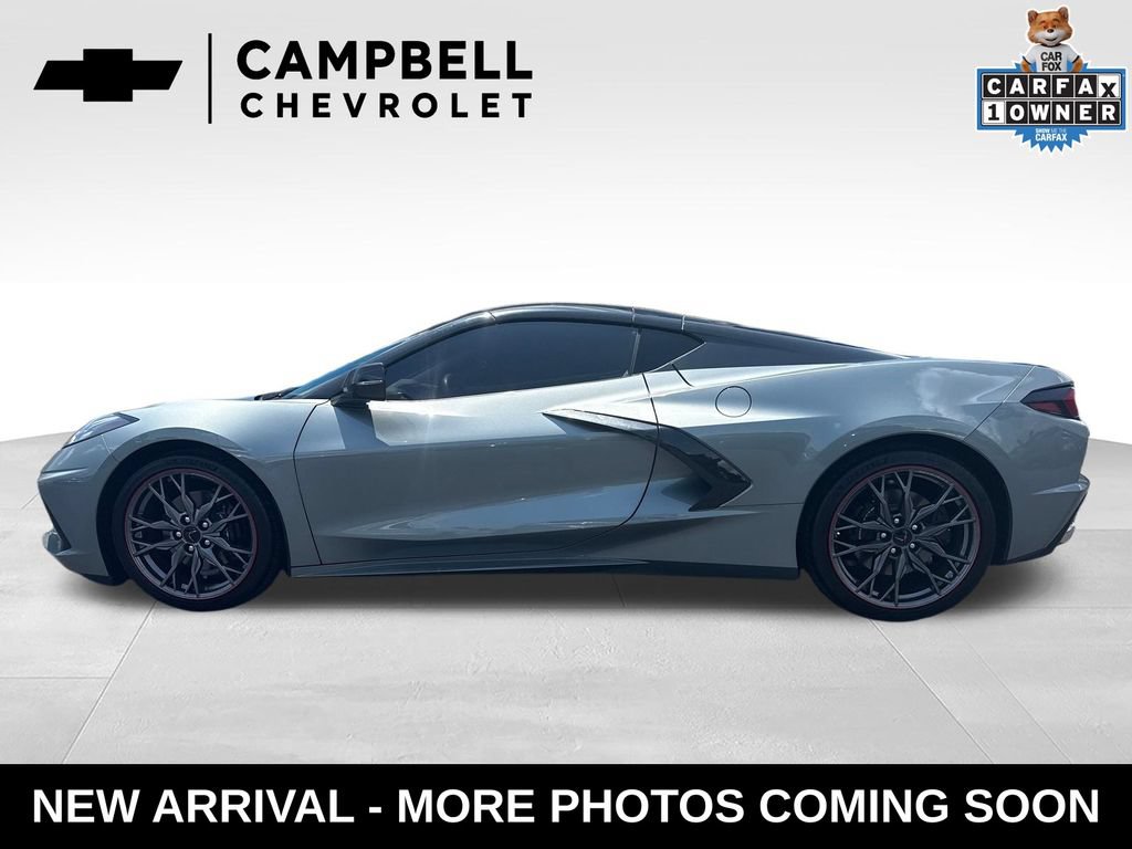Used 2024 Chevrolet Corvette Stingray Coupe w/ 1LT RWD image 2