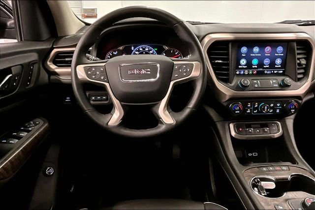 Used 2023 GMC Acadia Denali AWD/4WD image 6