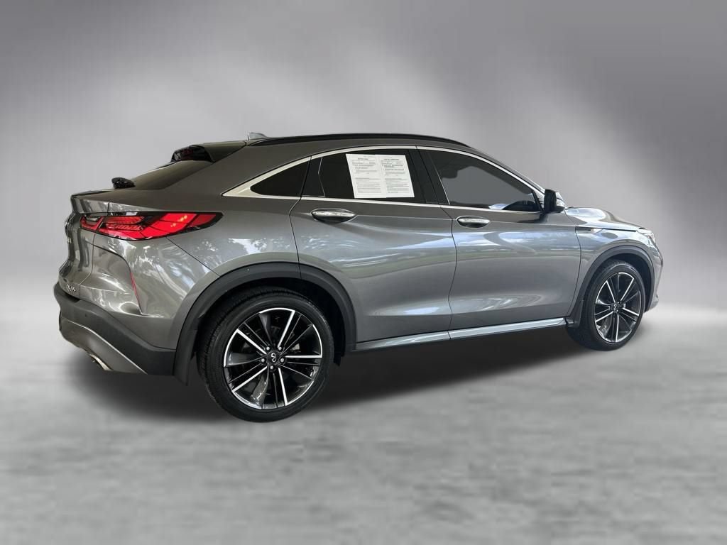Used 2023 INFINITI QX55 Essential AWD/4WD image 3