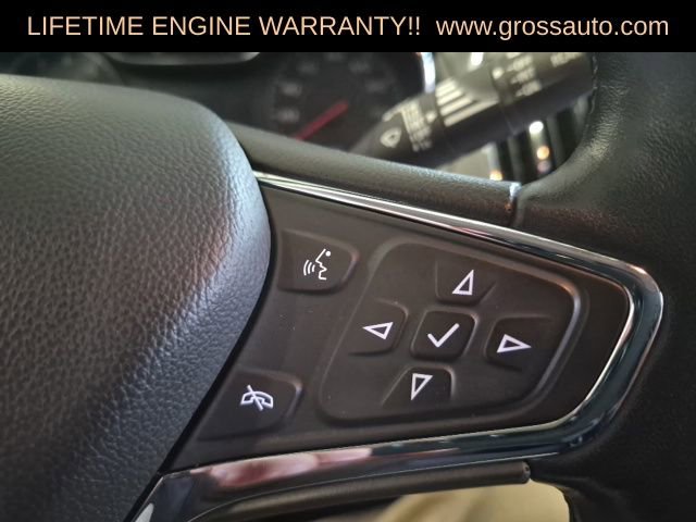 Used 2017 Chevrolet Cruze Premier FWD image 18